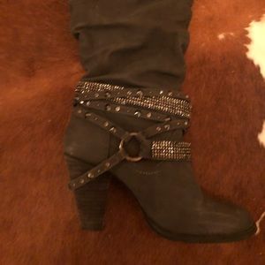 Not Rated Gray boots